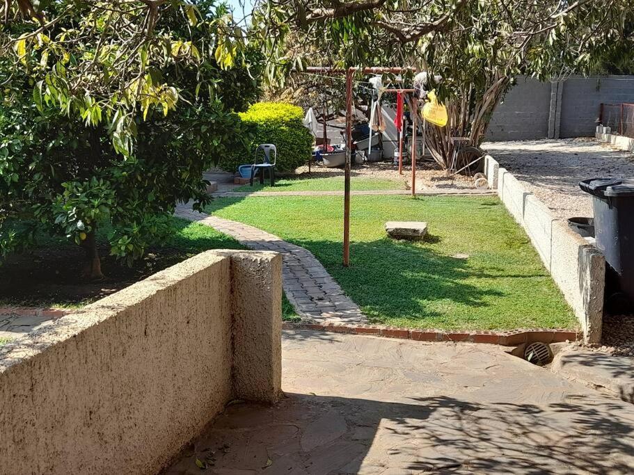 Furnished Self Catering Cottage Lusaka Exterior photo
